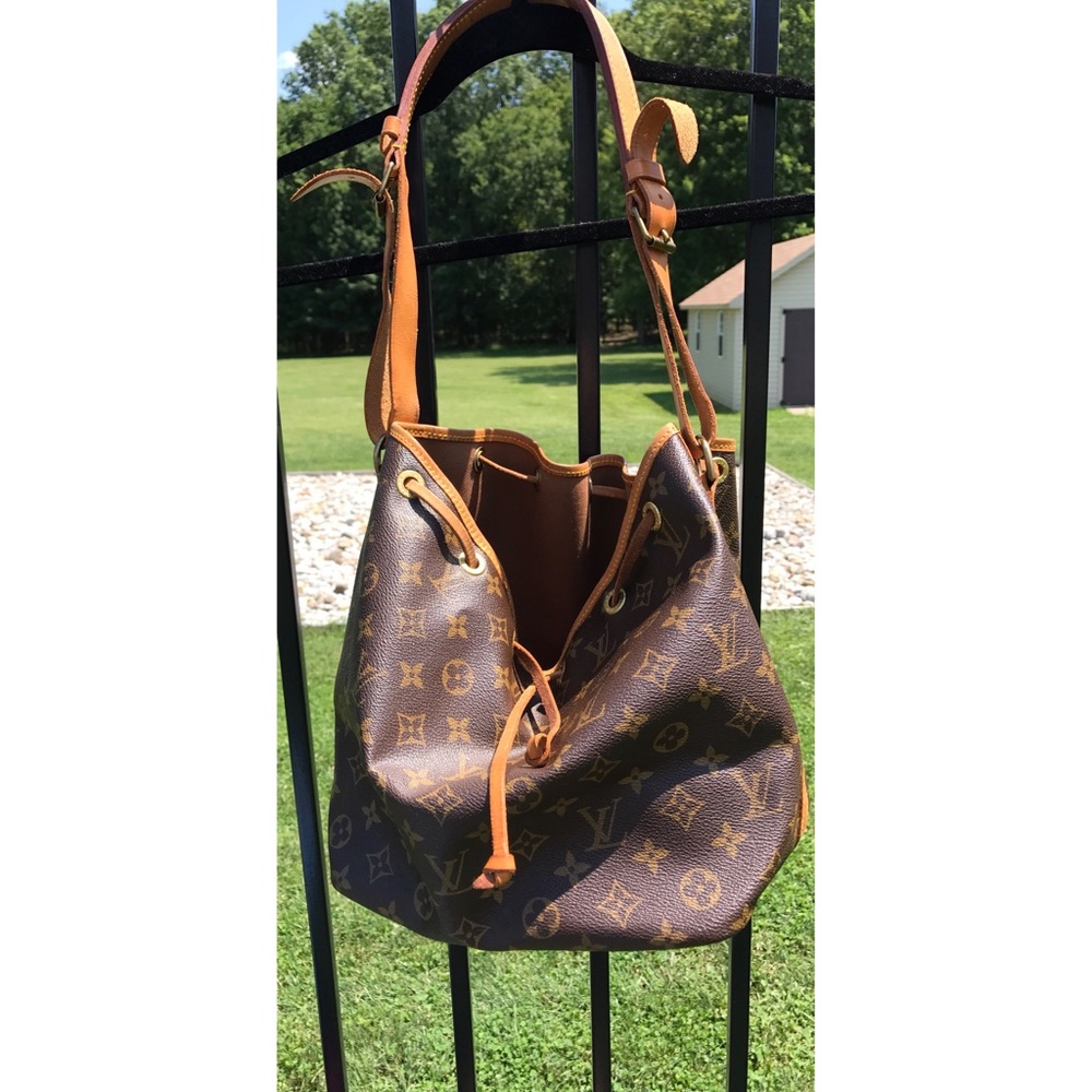 Authentic vintage Louis Vuitton noe